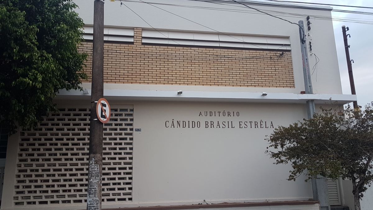 Entrada para peça no Auditório Cândido Brasil Estrela será um quilo de alimento não perecível